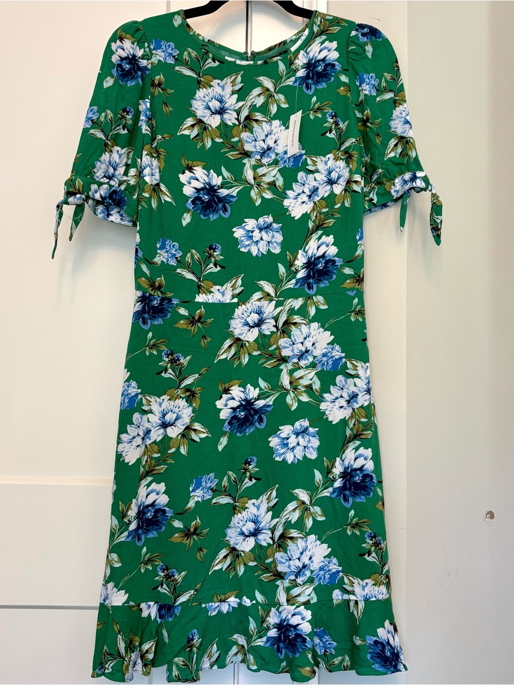 NWT! Banana Republic Women’s Botanical Floral Dress 4 Tall